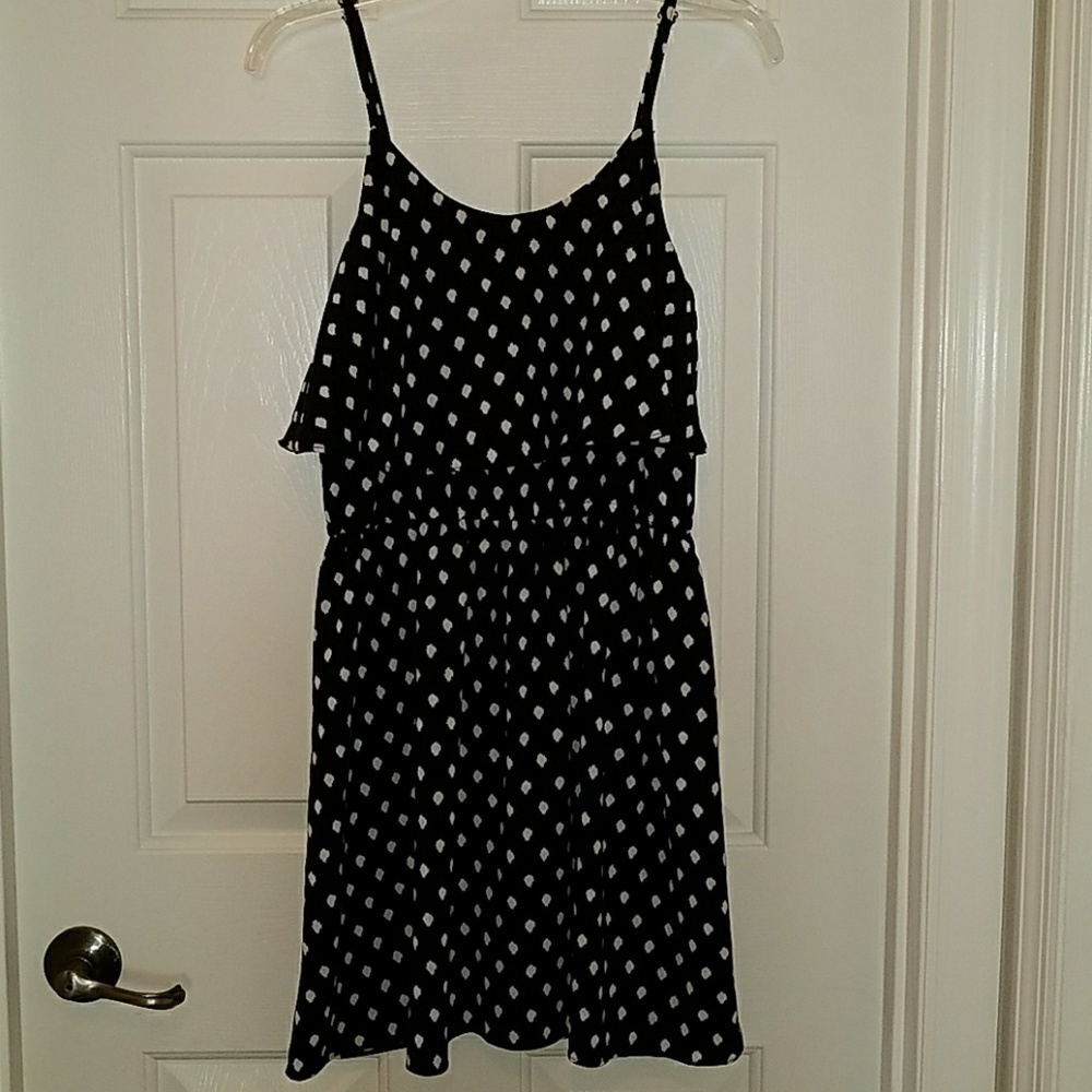 Black and white polka dot spring dress